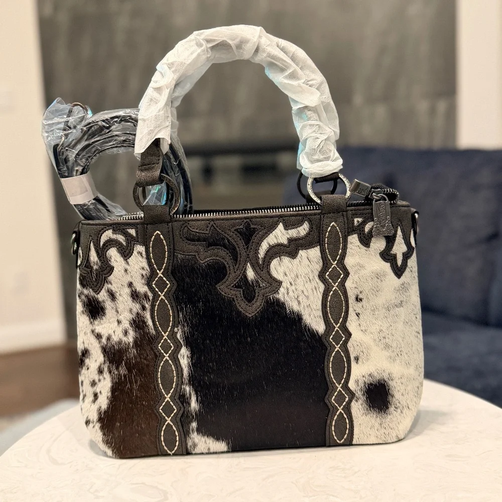 Trinity Ranch Genuine Hair-On Cowhide Collection Concealed Carry Tote Black